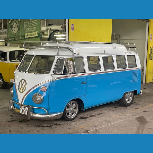 1965 VW 13-window Deluxe Split Screen (T1)